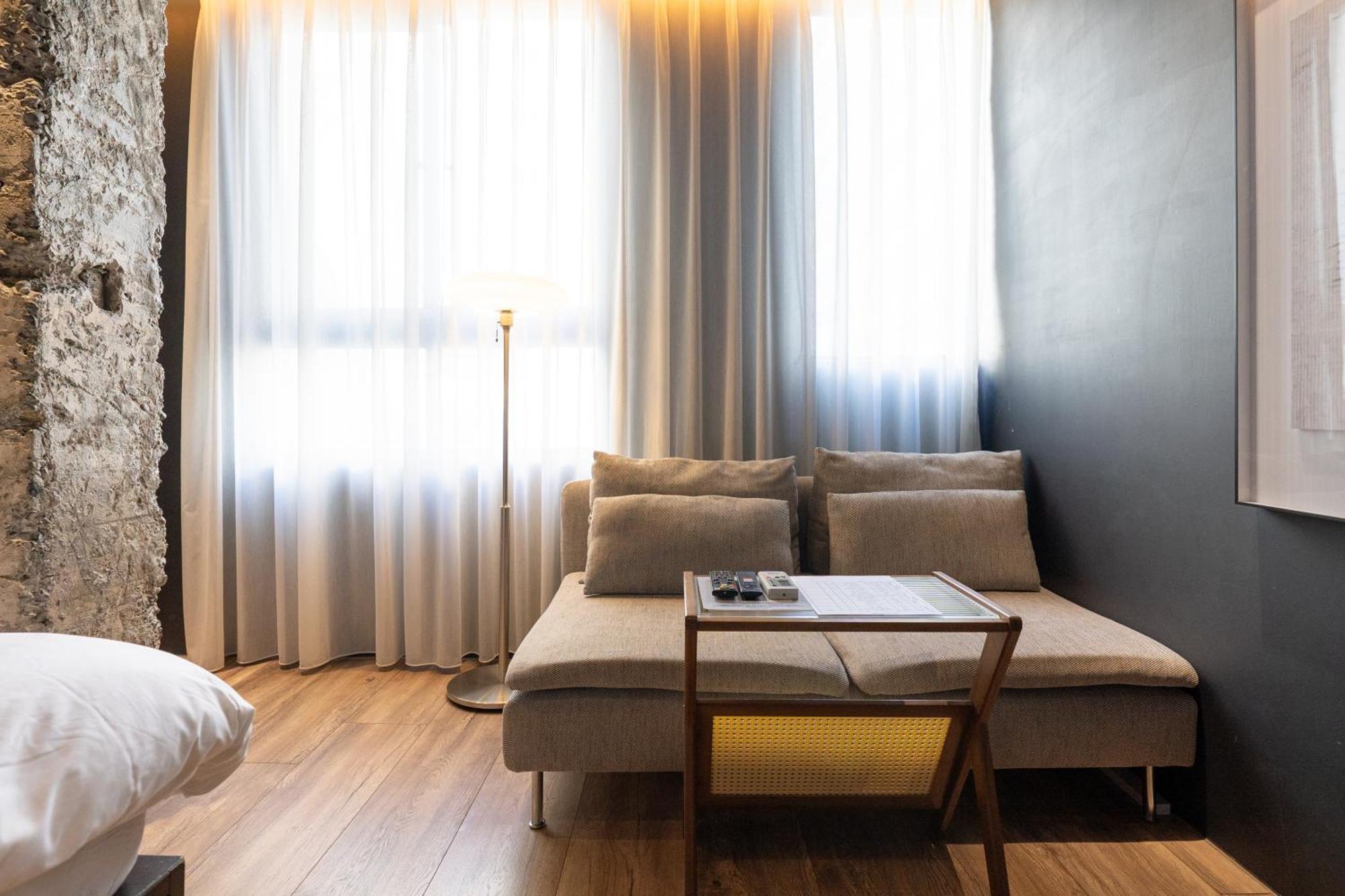 Sof Hotel Тайджун Екстериор снимка
