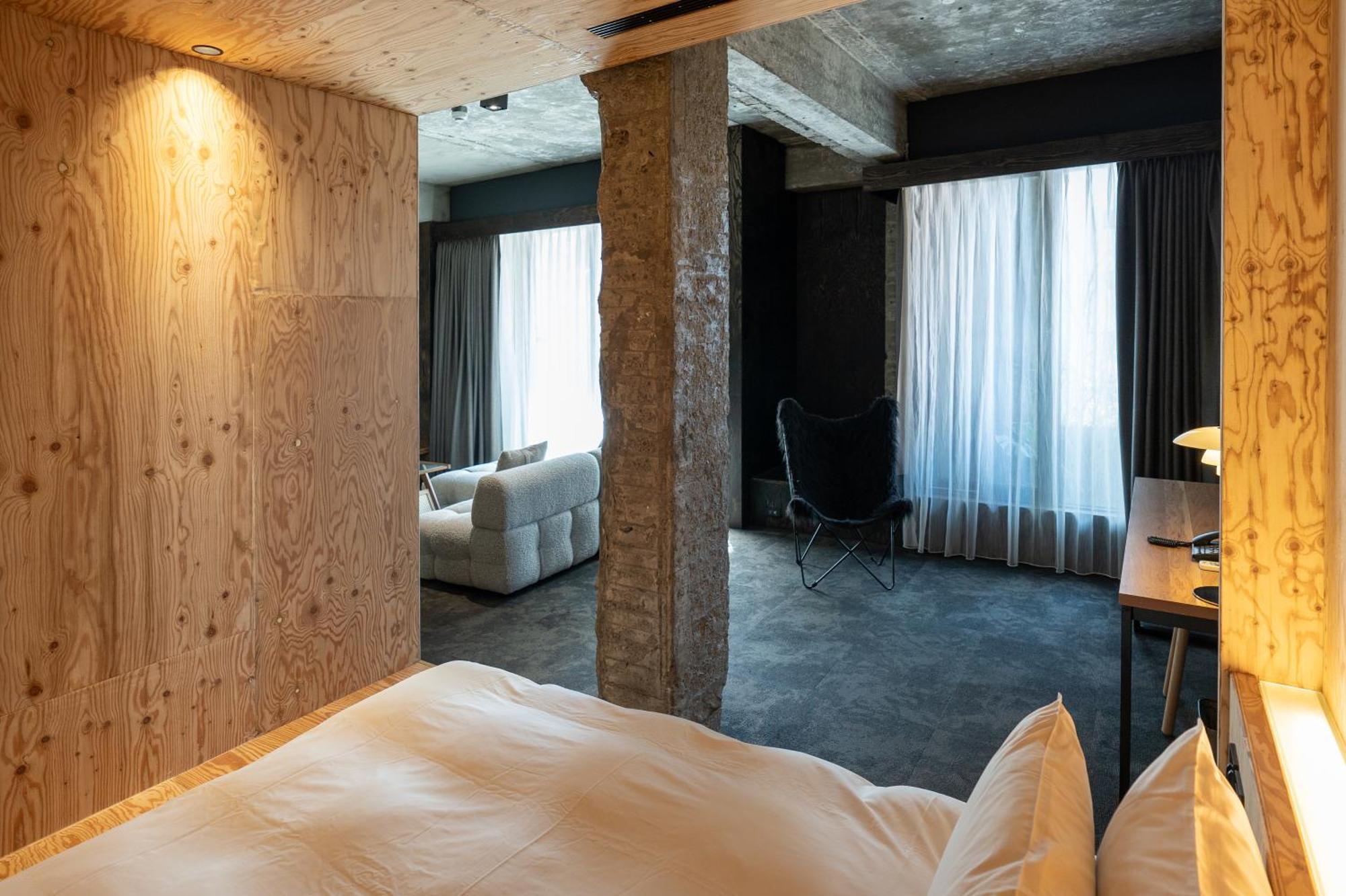 Sof Hotel Тайджун Екстериор снимка