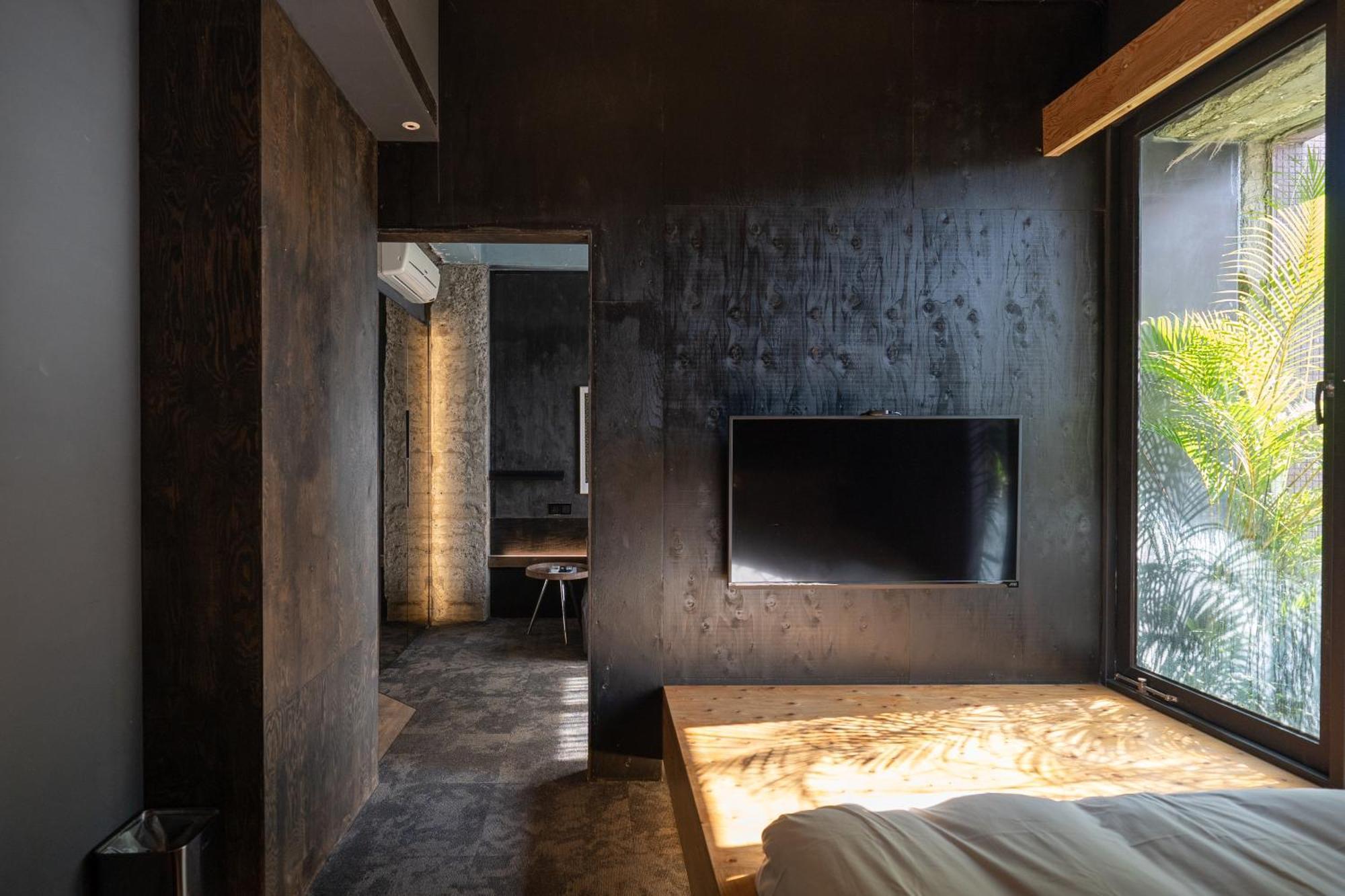 Sof Hotel Тайджун Екстериор снимка