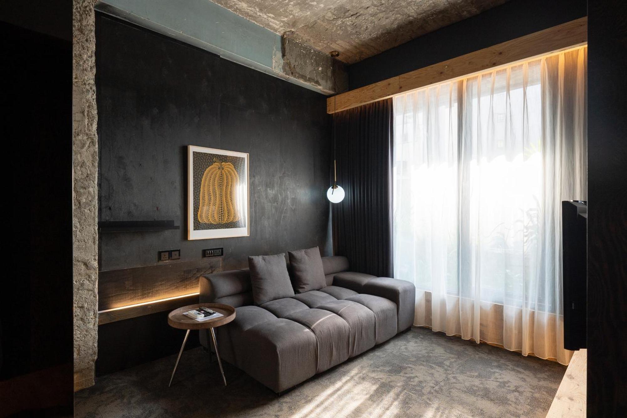 Sof Hotel Тайджун Екстериор снимка