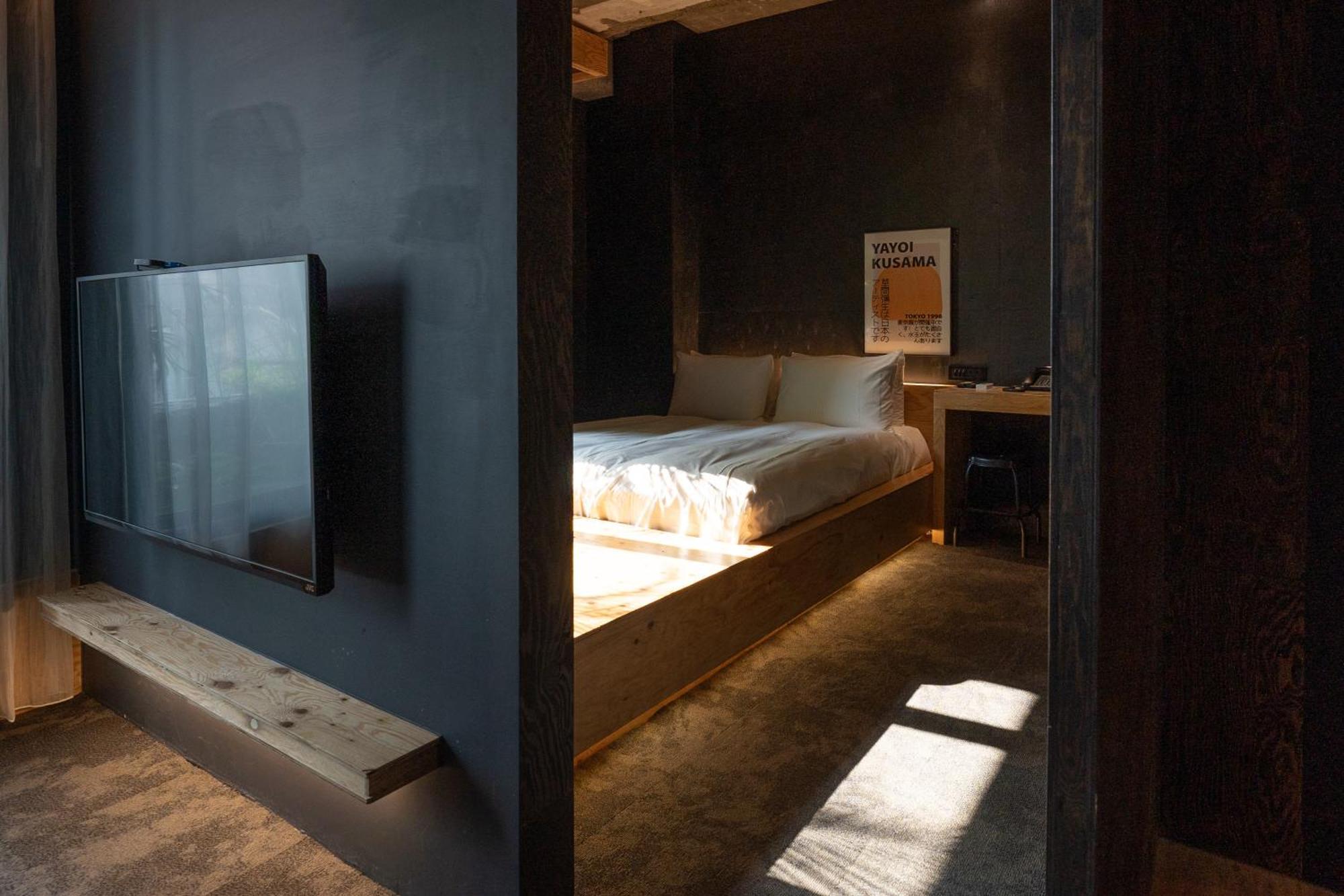 Sof Hotel Тайджун Екстериор снимка